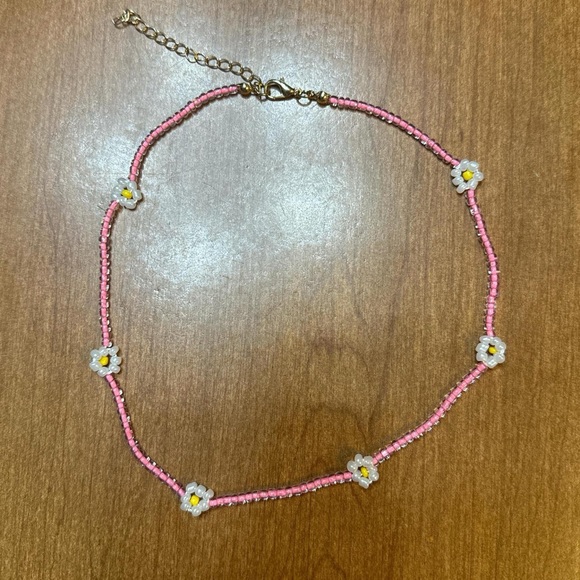 Pink/yellow/white flower beaded choker - Picture 1 of 2